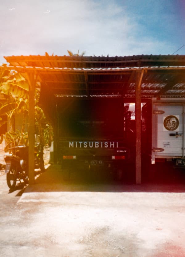 Colorful Mitsubishi, Bali 2022